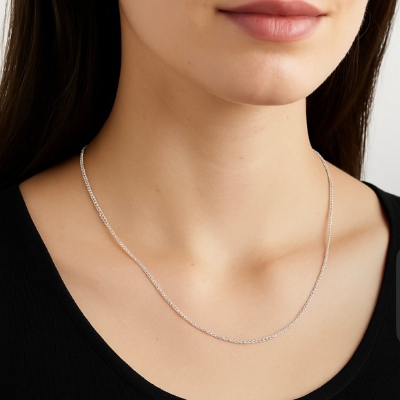 Elegant Silver Chain Necklace - Picture 2 of 2